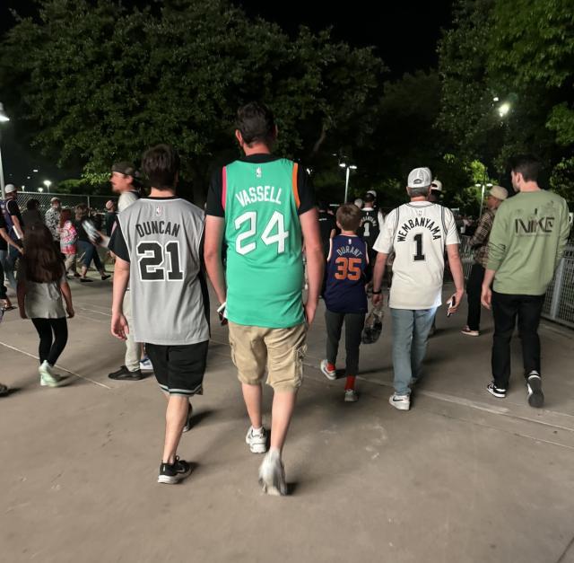 1711289038792079120.jpg 884c04e1ef7e79616818cd10153b724.jpg