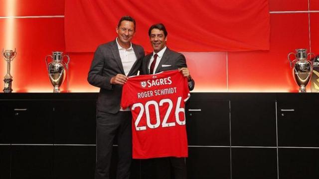 v站-36胜7平1负 领跑葡超 欧冠进8强 施密特续约加薪